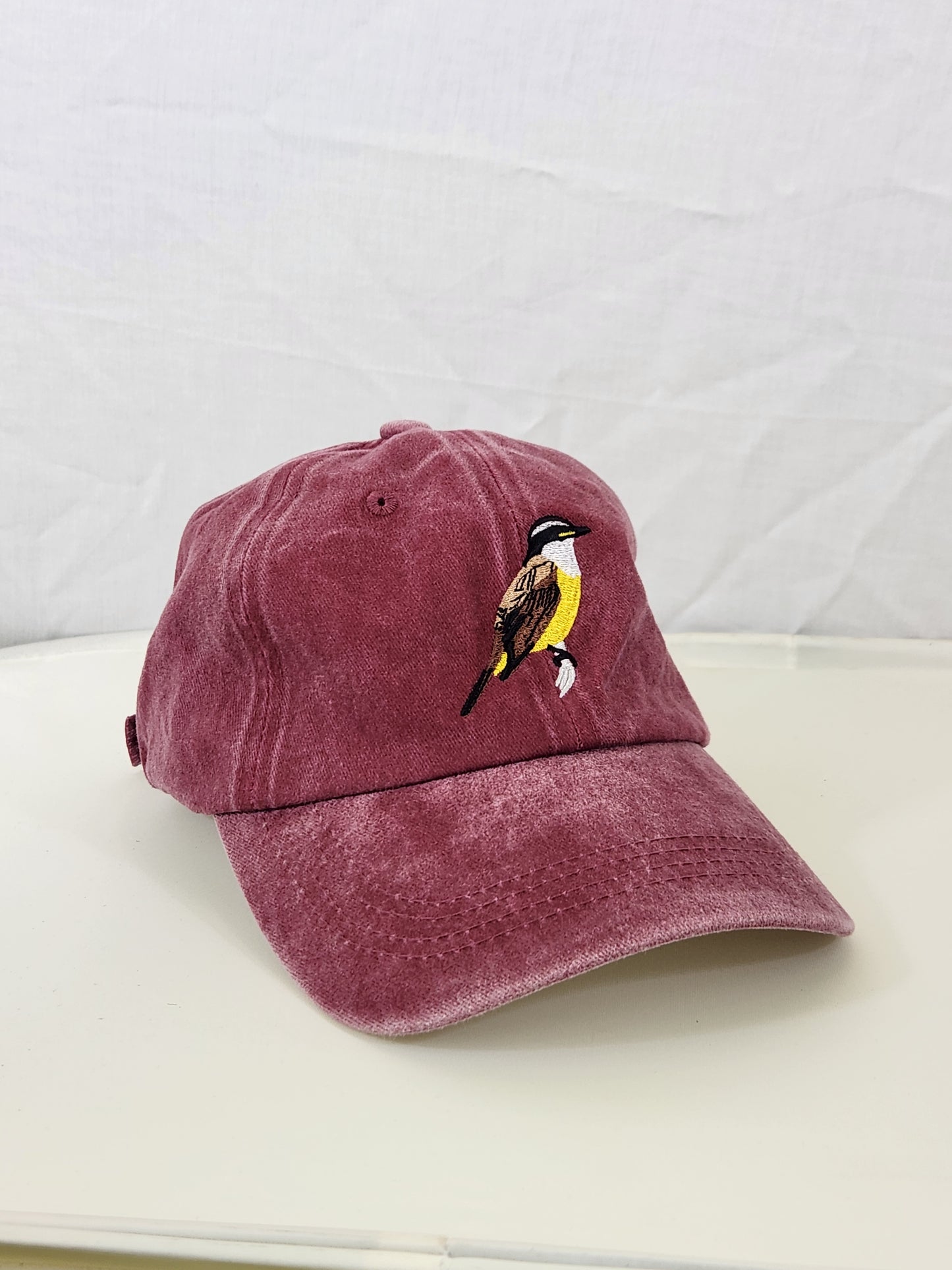 Great Kiskadee Maroon Cap